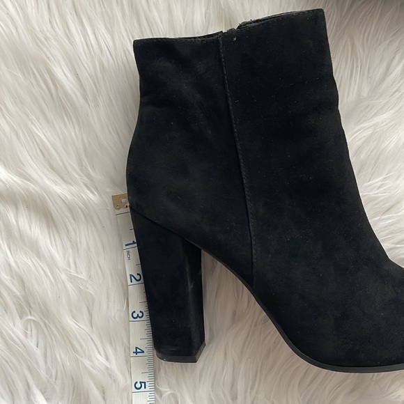 STEVE MADDEN | Glorius Bootie | Black Suede |Size 10 - Picture 10 of 11